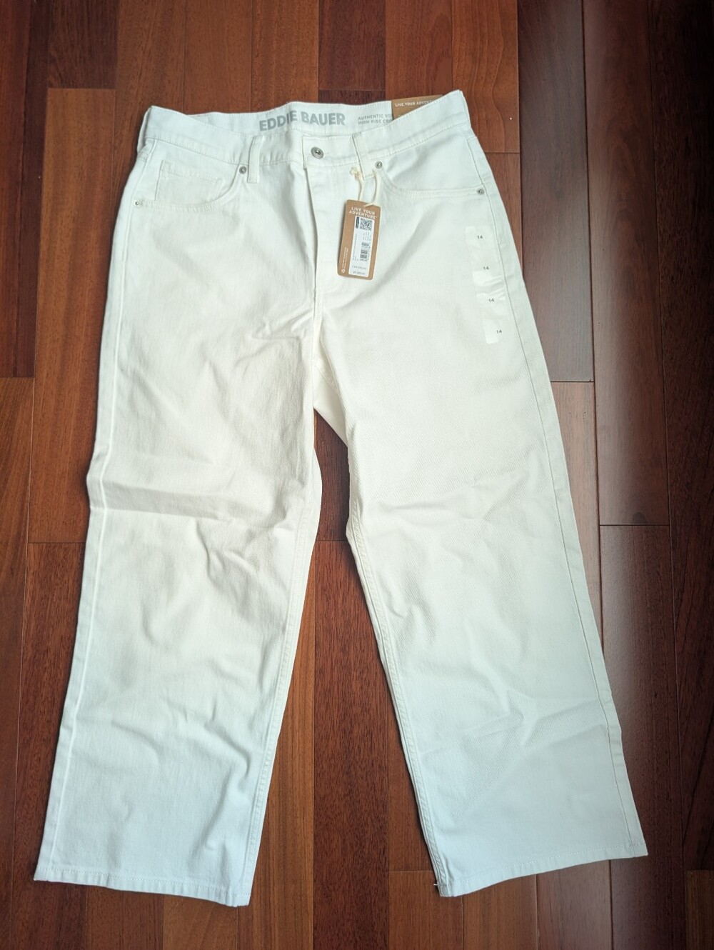 NWT Eddie Bauer Women’s Off-White S High Rise Crop Jean